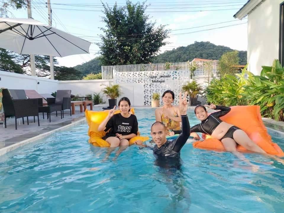 Sleep Private Khaoyai * Ban Mu Si